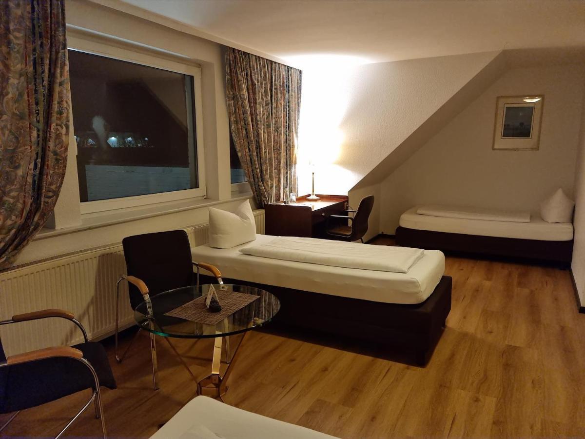 Erbenholz Hotel Laatzen Kültér fotó